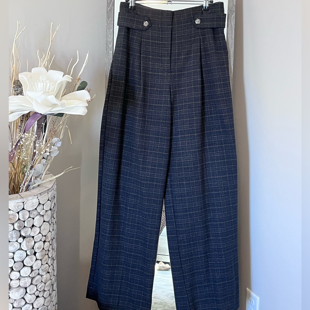 Size 4 Loft Brand Tweed Navy Color Trousers. 

Wide Leg with Rhinestone Detail.